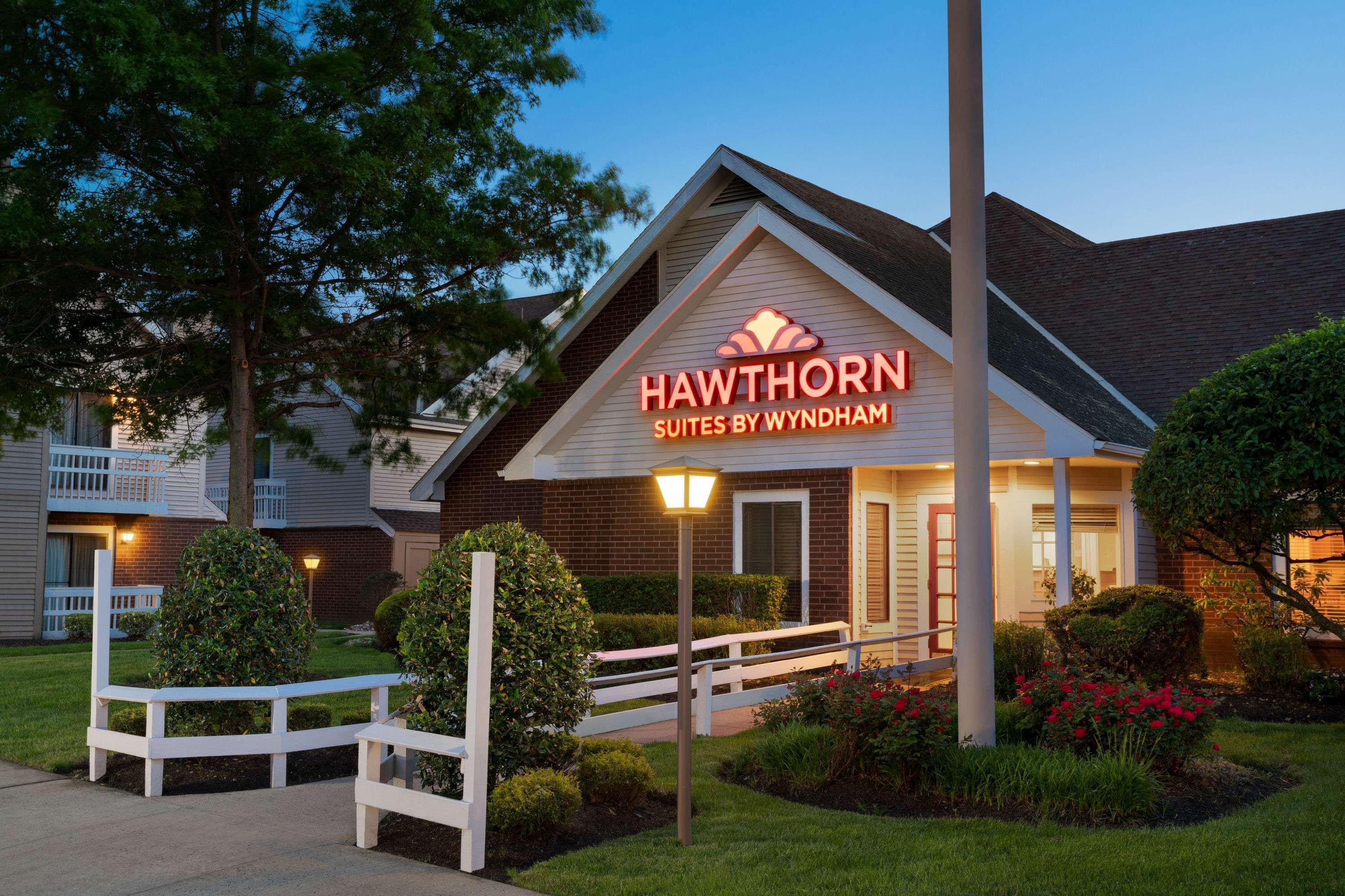Hawthorn Suites By Wyndham טינטון פולס מראה חיצוני תמונה